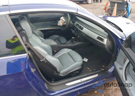 2011 BMW M3 z USA, uszkodzony, nr VIN WBSDX9C50BE584648